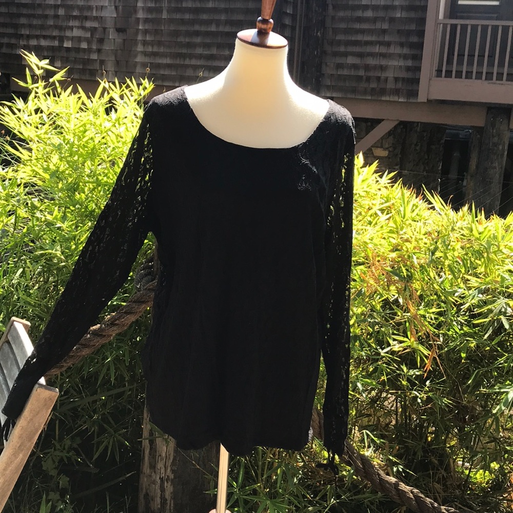 🖤NWT🖤Black Lace Plus Size Top